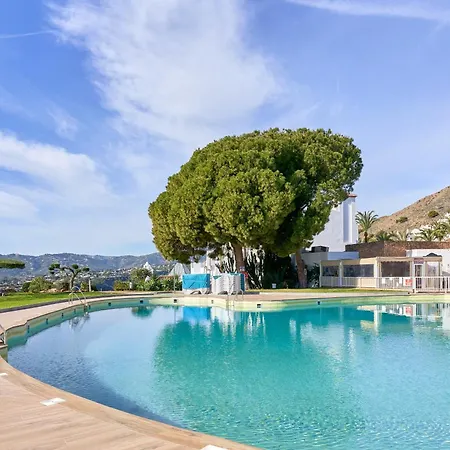 Casa Con Bellas Vistas Sobre La Bahia De