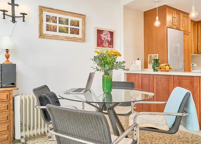 Casa Con Bellas Vistas Sobre La Bahia De Нерха