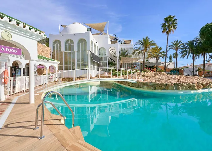 Casa Con Bellas Vistas Sobre La Bahia De * Нерха