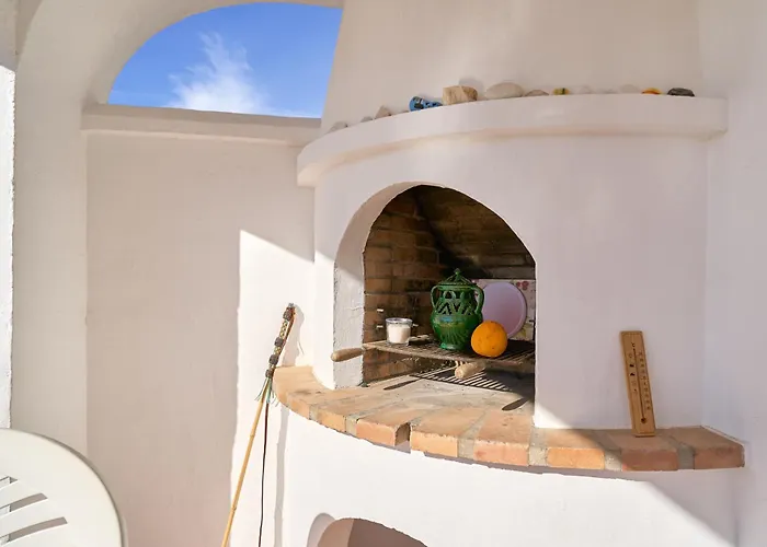 Casa Con Bellas Vistas Sobre La Bahia De