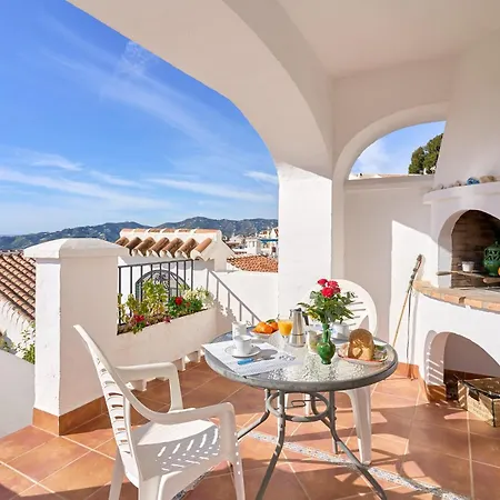 Lägenhet Casa Con Bellas Vistas Sobre La Bahia De Nerja